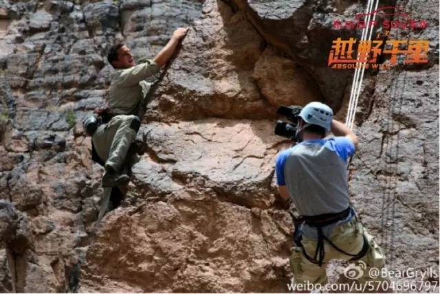 大调查“特种兵”是这样作战的！新葡京娱乐城户外真人秀摄像团队(图8)